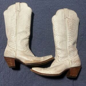 Miranda Lambert Idyllwind Cream Snake skin Textured Heeled Boots